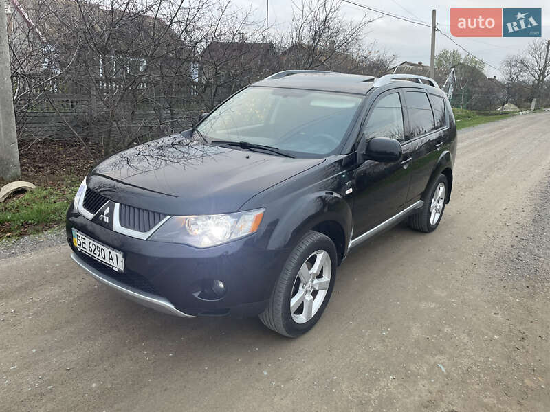 Позашляховик / Кросовер Mitsubishi Outlander 2007 в Миколаєві