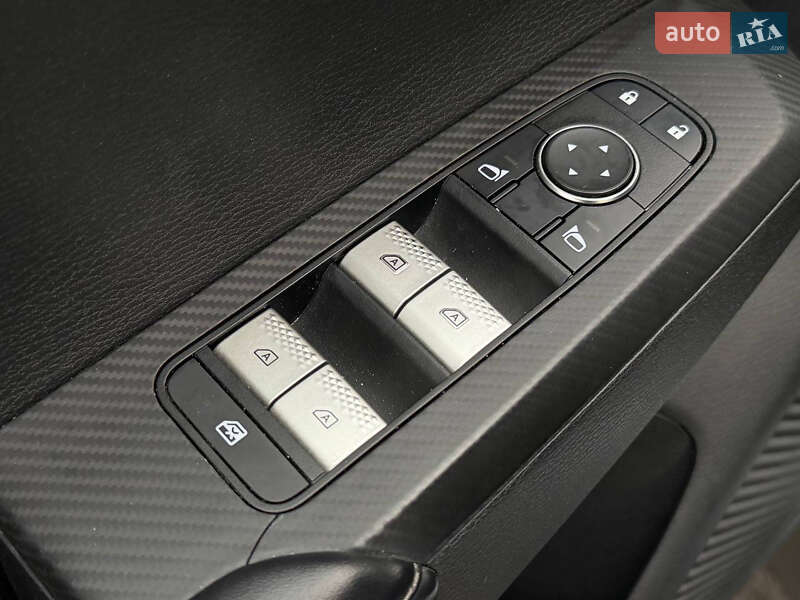 Позашляховик / Кросовер Mitsubishi Outlander 2021 в Харкові