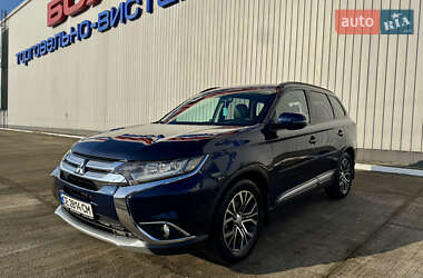 Внедорожник / Кроссовер Mitsubishi Outlander 2016 в Черновцах