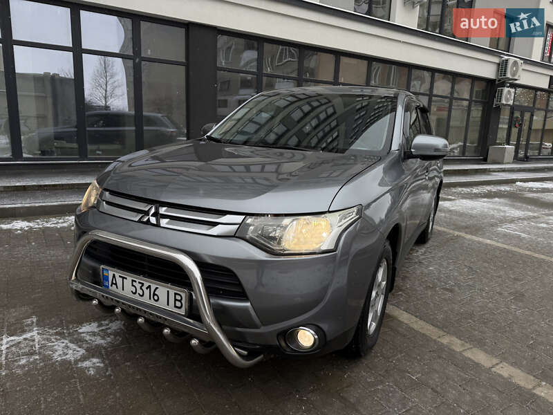 Позашляховик / Кросовер Mitsubishi Outlander 2014 в Івано-Франківську фото 17 Позашляховик / Кросовер Mitsubishi Outlander 2014 в Івано-Франківську