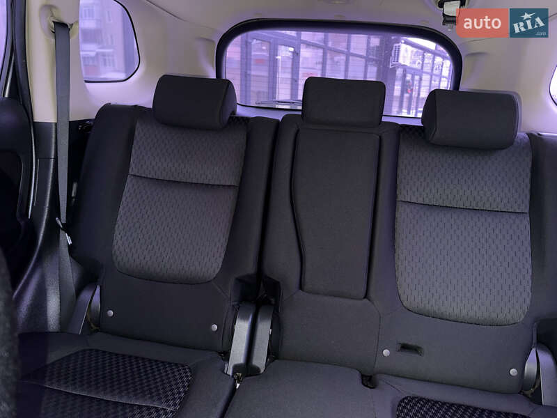 Позашляховик / Кросовер Mitsubishi Outlander 2014 в Івано-Франківську фото 44 Позашляховик / Кросовер Mitsubishi Outlander 2014 в Івано-Франківську