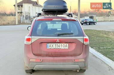 Позашляховик / Кросовер Mitsubishi Outlander 2014 в Харкові