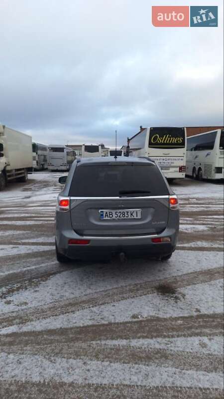 Позашляховик / Кросовер Mitsubishi Outlander 2013 в Хмільнику