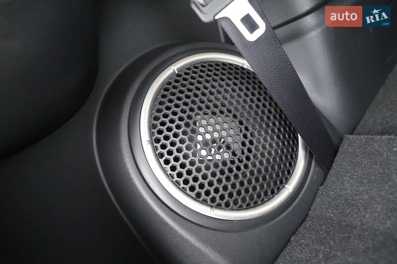 Позашляховик / Кросовер Mitsubishi Outlander 2015 в Трускавці фото 120 Позашляховик / Кросовер Mitsubishi Outlander 2015 в Трускавці