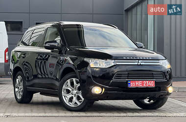 Позашляховик / Кросовер Mitsubishi Outlander 2014 в Дрогобичі