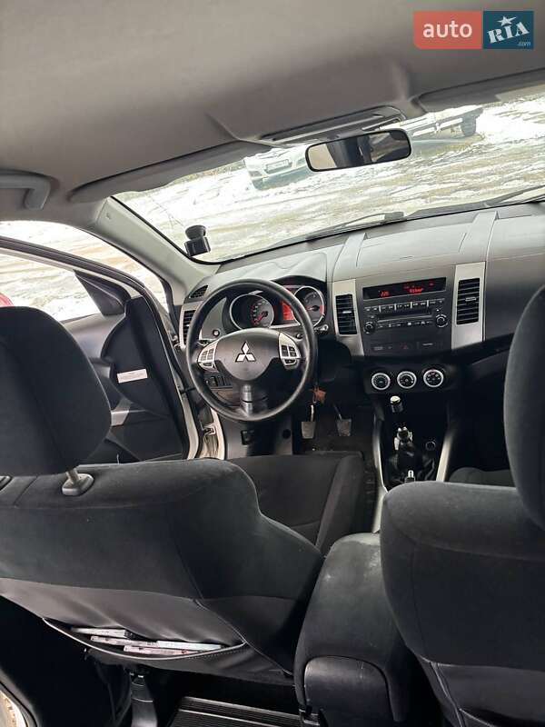 Позашляховик / Кросовер Mitsubishi Outlander 2006 в Трускавці