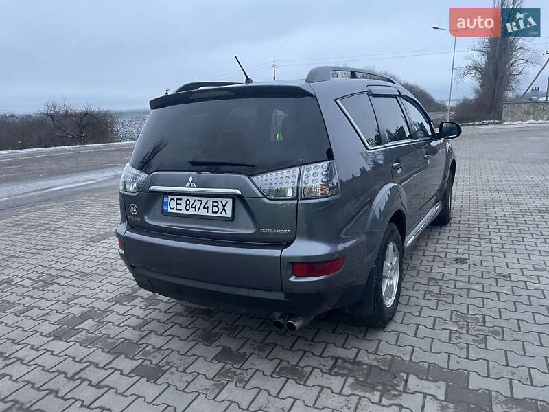 Позашляховик / Кросовер Mitsubishi Outlander 2011 в Кельменцях