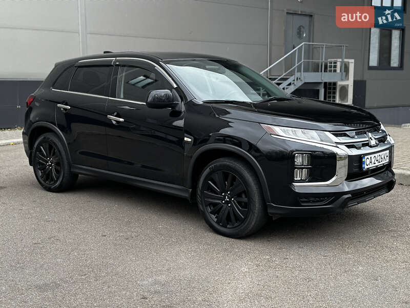 Позашляховик / Кросовер Mitsubishi Outlander 2019 в Києві фото 2 Позашляховик / Кросовер Mitsubishi Outlander 2019 в Києві