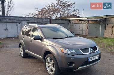 Внедорожник / Кроссовер Mitsubishi Outlander 2008 в Николаеве