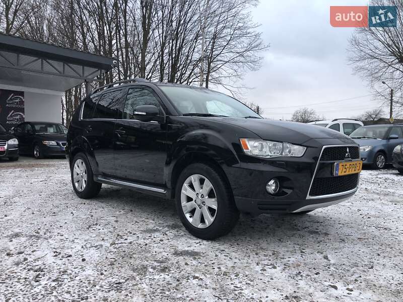 Позашляховик / Кросовер Mitsubishi Outlander 2012 в Івано-Франківську