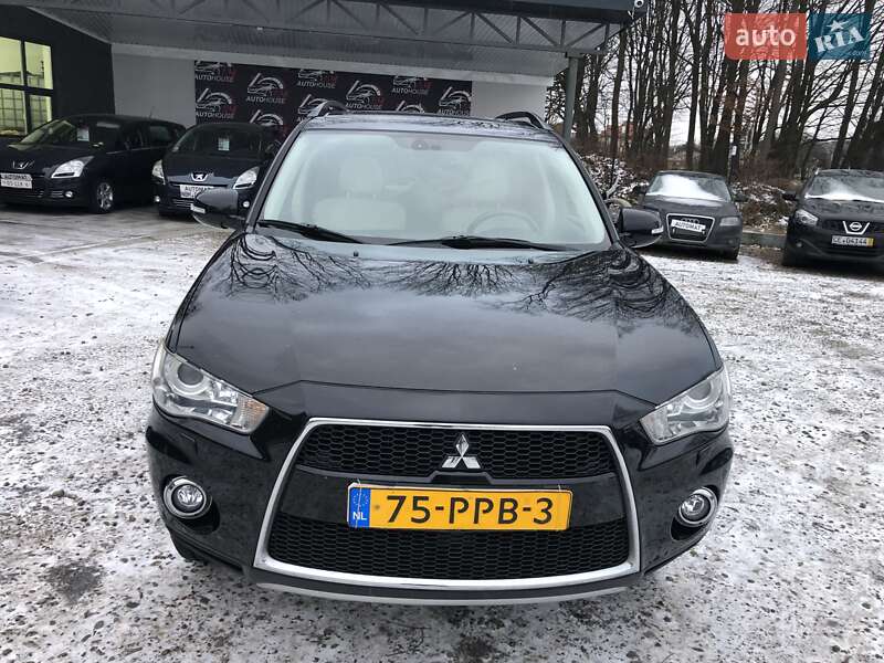 Позашляховик / Кросовер Mitsubishi Outlander 2012 в Івано-Франківську