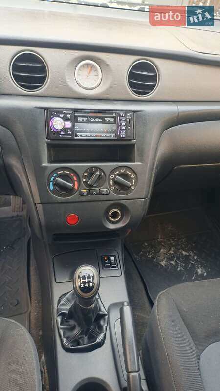 Позашляховик / Кросовер Mitsubishi Outlander 2007 в Вінниці