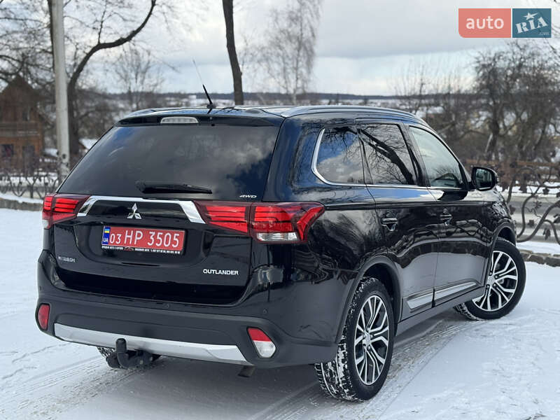 Позашляховик / Кросовер Mitsubishi Outlander 2016 в Дрогобичі фото 23 Позашляховик / Кросовер Mitsubishi Outlander 2016 в Дрогобичі