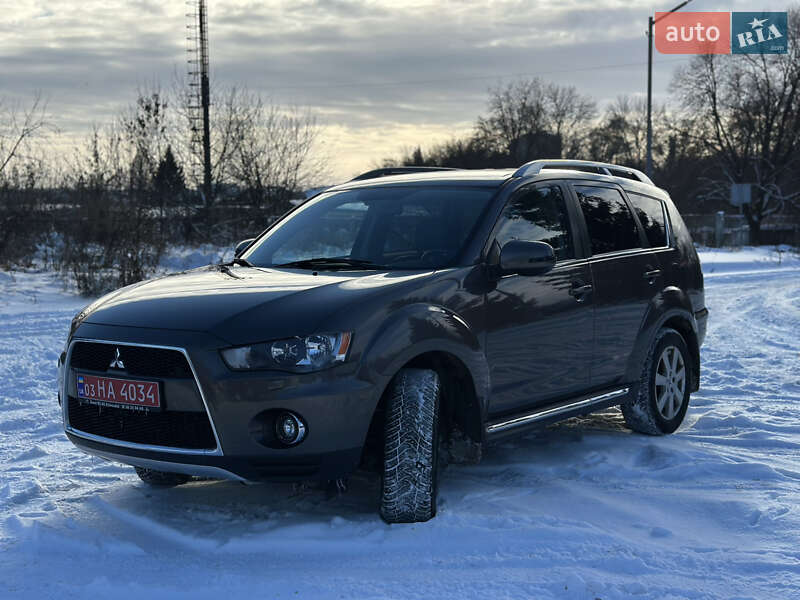 Позашляховик / Кросовер Mitsubishi Outlander 2011 в Бердичеві