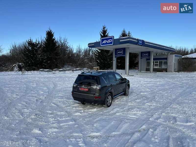 Позашляховик / Кросовер Mitsubishi Outlander 2011 в Бердичеві