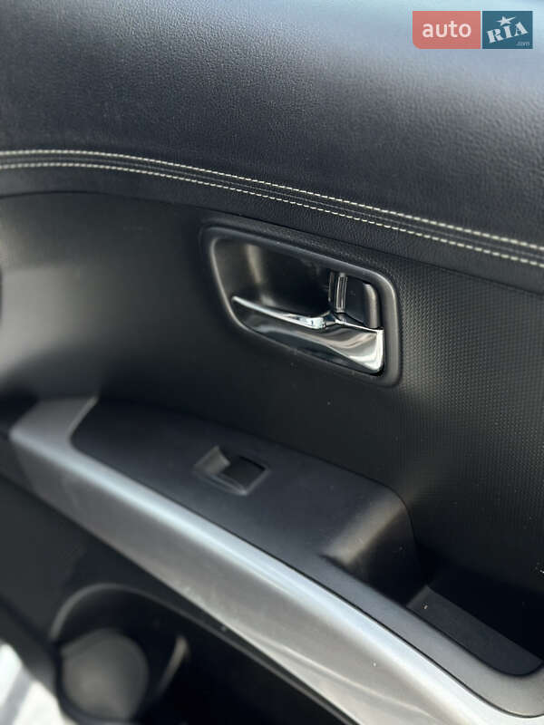 Позашляховик / Кросовер Mitsubishi Outlander 2011 в Бердичеві