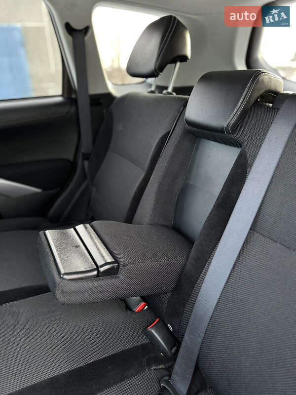 Позашляховик / Кросовер Mitsubishi Outlander 2011 в Бердичеві