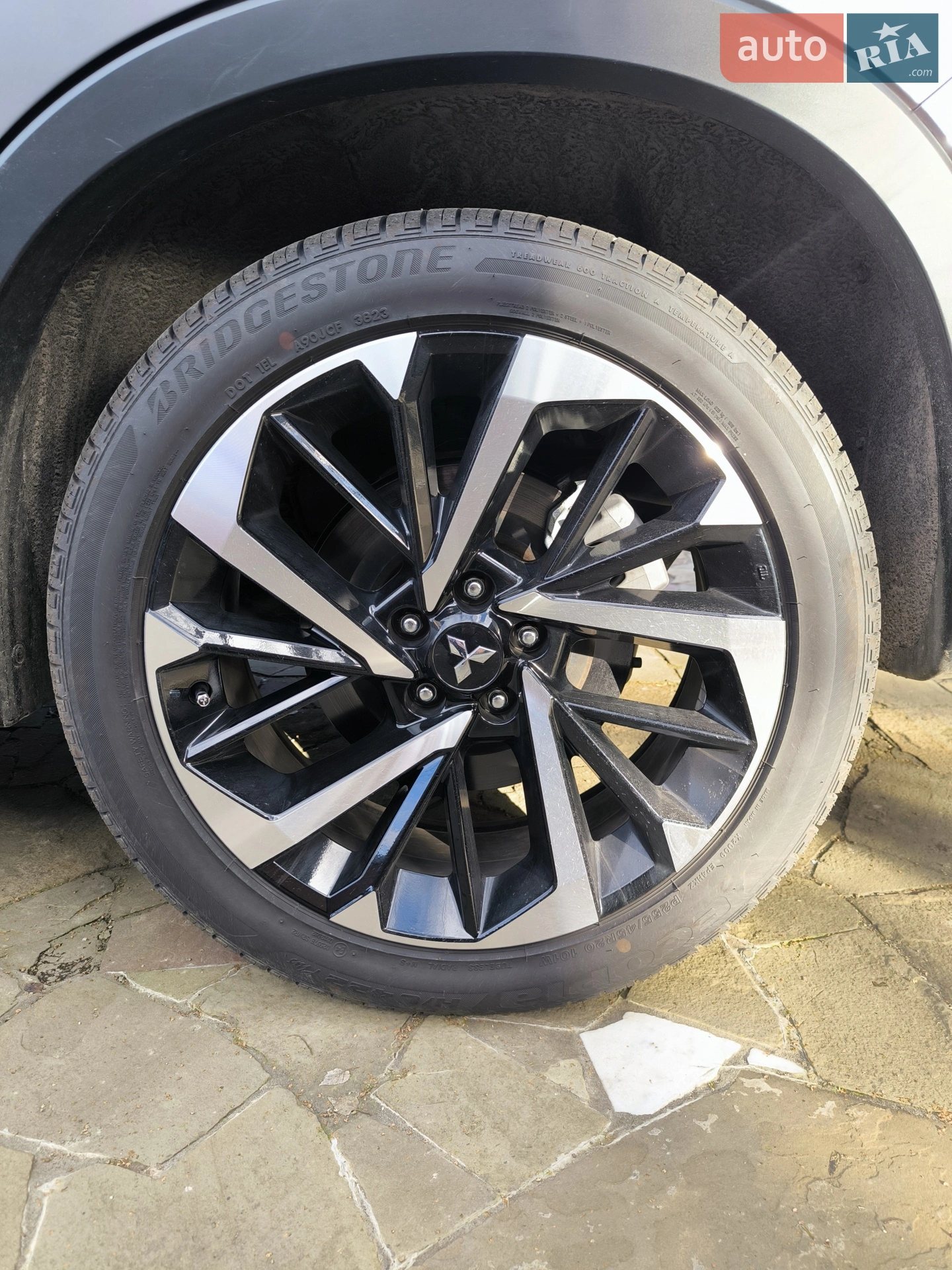 2023 Mitsubishi Outlander - мініатюра 17