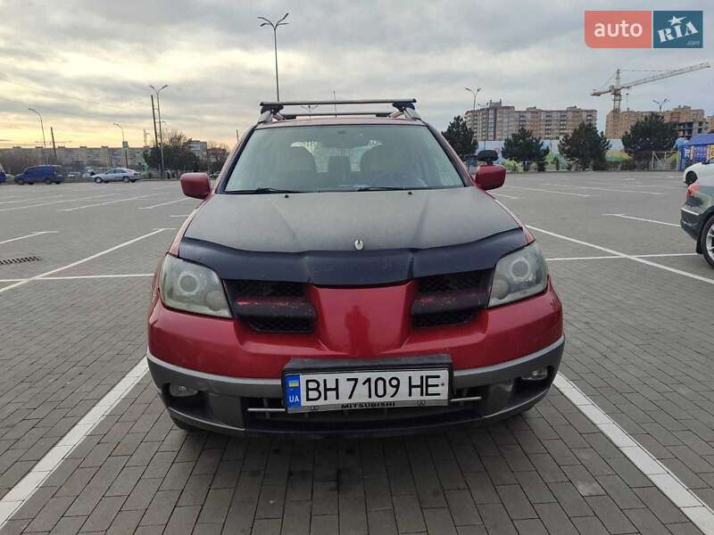 Внедорожник / Кроссовер Mitsubishi Outlander 2004 в Одессе