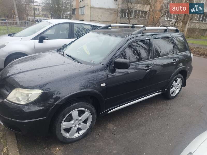 Внедорожник / Кроссовер Mitsubishi Outlander 2007 в Николаеве