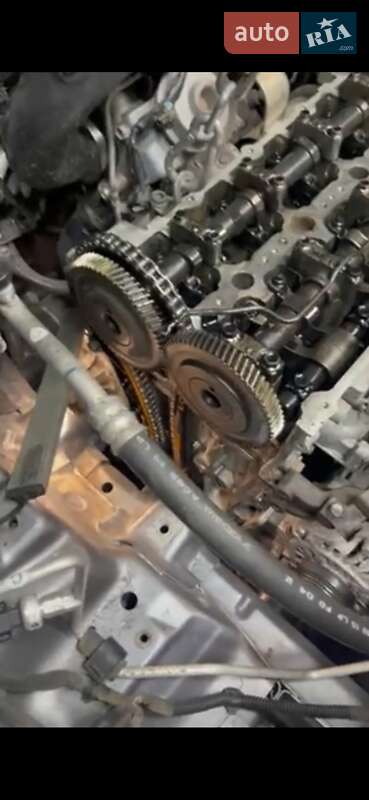 Позашляховик / Кросовер Mitsubishi Outlander 2016 в Луцьку