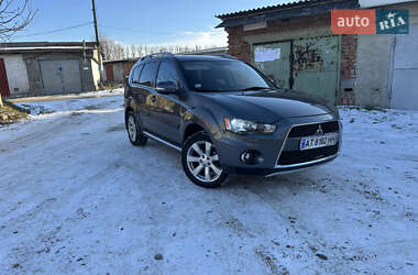 Позашляховик / Кросовер Mitsubishi Outlander 2010 в Івано-Франківську