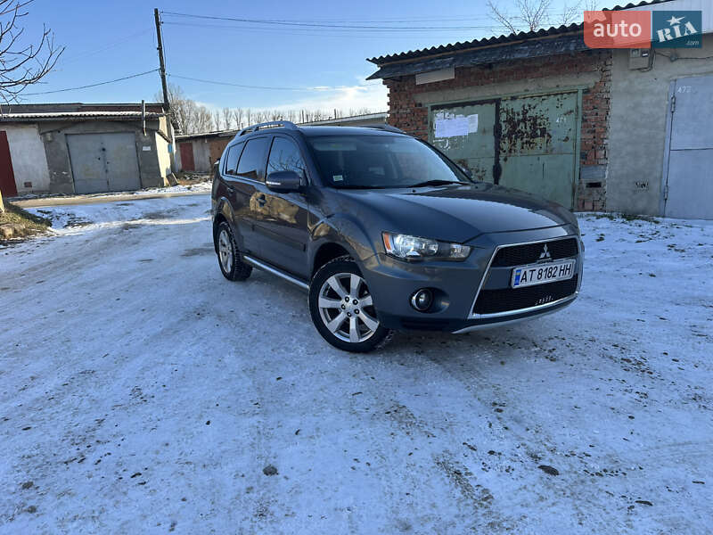 Mitsubishi Outlander 2010