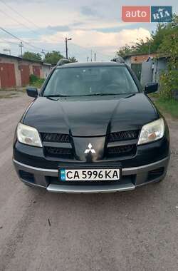 Позашляховик / Кросовер Mitsubishi Outlander 2006 в Золотоноші