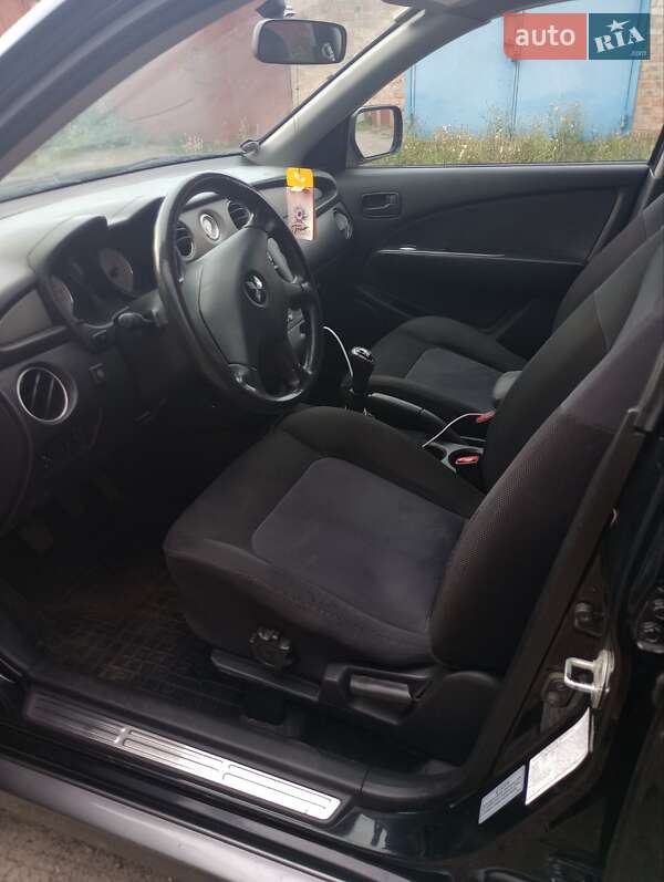 Позашляховик / Кросовер Mitsubishi Outlander 2006 в Золотоноші фото 7 Позашляховик / Кросовер Mitsubishi Outlander 2006 в Золотоноші