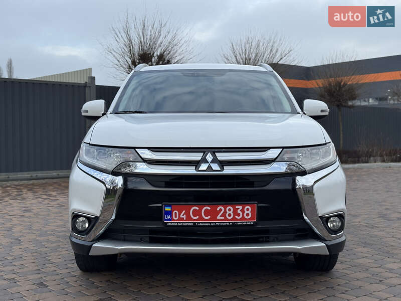 Внедорожник / Кроссовер Mitsubishi Outlander 2015 в Броварах фото 4 Внедорожник / Кроссовер Mitsubishi Outlander 2015 в Броварах
