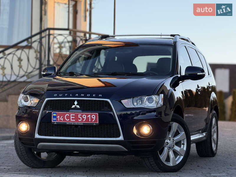 Внедорожник / Кроссовер Mitsubishi Outlander 2010 в Дрогобыче