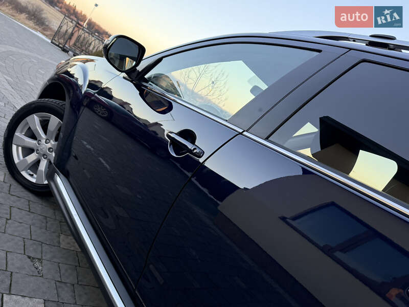 Внедорожник / Кроссовер Mitsubishi Outlander 2010 в Дрогобыче