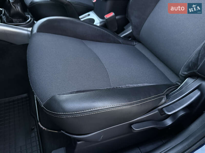 Внедорожник / Кроссовер Mitsubishi Outlander 2010 в Дрогобыче