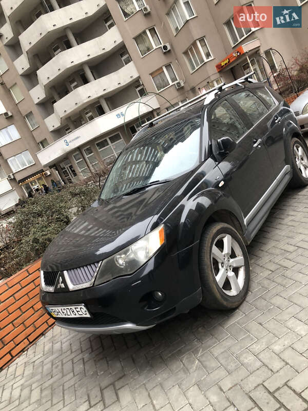 Mitsubishi Outlander 2009