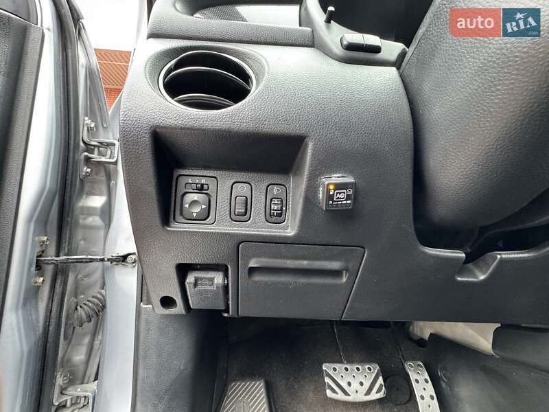 Позашляховик / Кросовер Mitsubishi Outlander 2006 в Одесі фото 45 Позашляховик / Кросовер Mitsubishi Outlander 2006 в Одесі