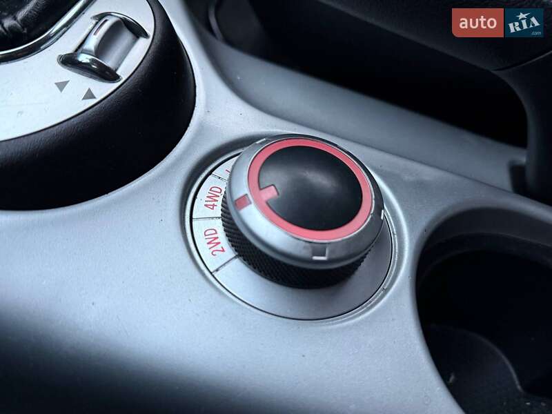 Внедорожник / Кроссовер Mitsubishi Outlander 2010 в Киеве