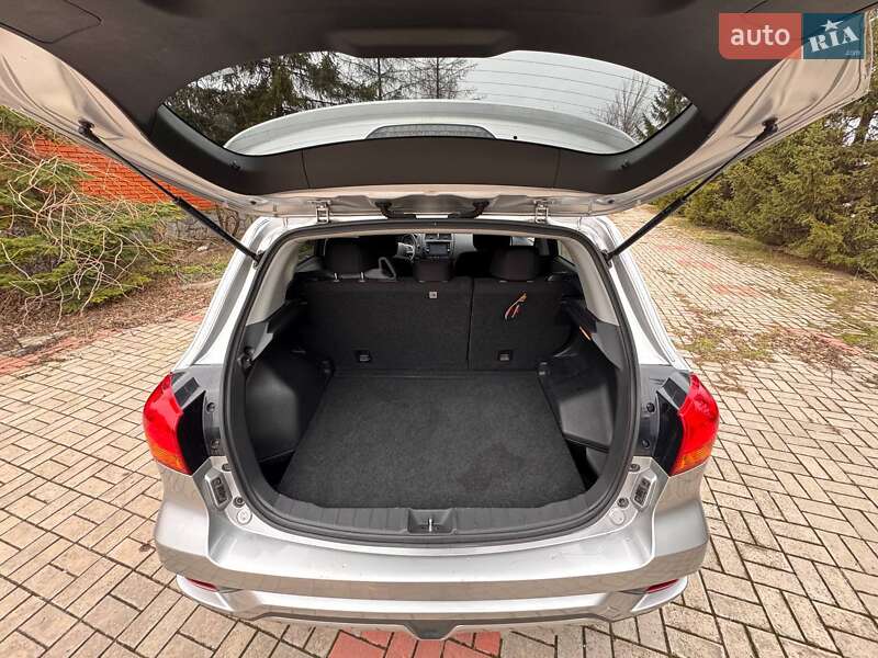 Внедорожник / Кроссовер Mitsubishi Outlander 2018 в Запорожье