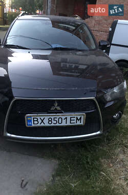 Позашляховик / Кросовер Mitsubishi Outlander 2011 в Хмельницькому