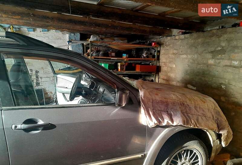 Позашляховик / Кросовер Mitsubishi Outlander 2005 в Жашківу