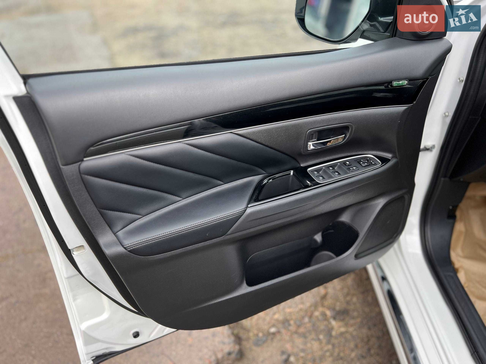 2019 Mitsubishi Outlander - мініатюра 15