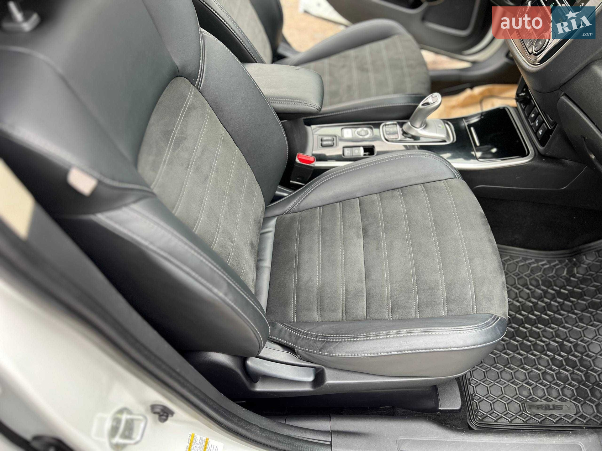 2019 Mitsubishi Outlander - мініатюра 24