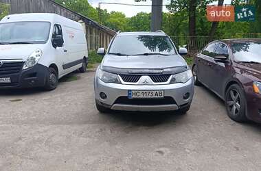 Внедорожник / Кроссовер Mitsubishi Outlander 2008 в Львове