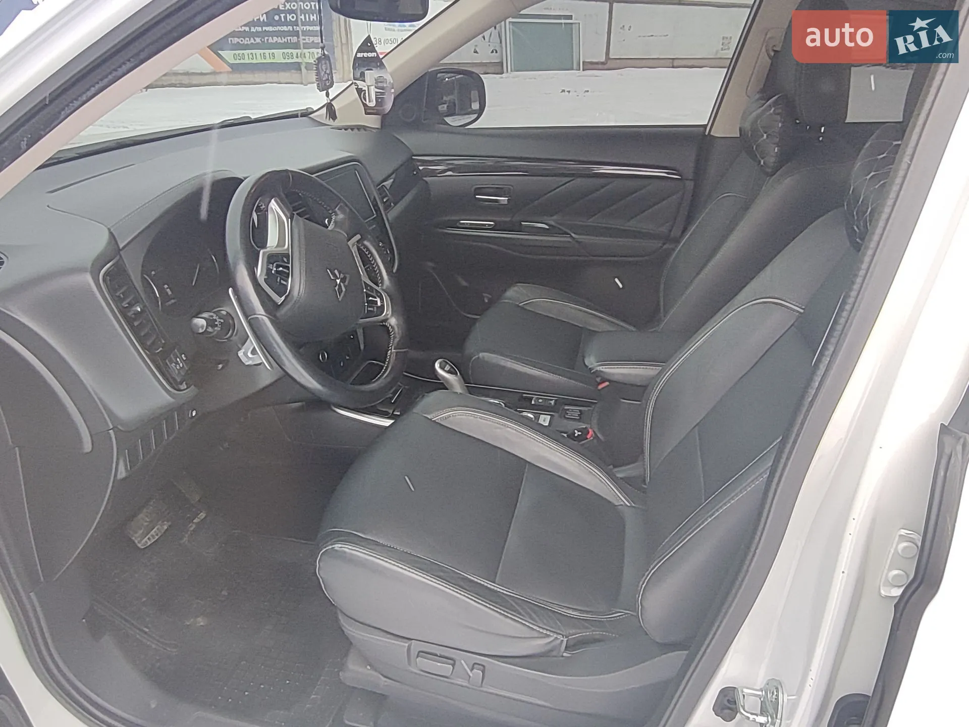 2017 Mitsubishi Outlander - мініатюра 43