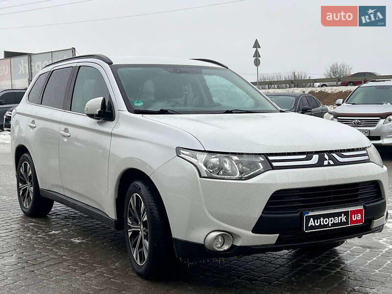 Внедорожник / Кроссовер Mitsubishi Outlander 2012 в Львове фото 11 Внедорожник / Кроссовер Mitsubishi Outlander 2012 в Львове