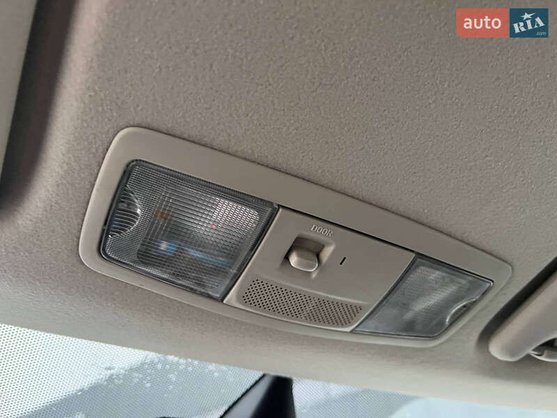 Внедорожник / Кроссовер Mitsubishi Outlander 2012 в Львове фото 31 Внедорожник / Кроссовер Mitsubishi Outlander 2012 в Львове