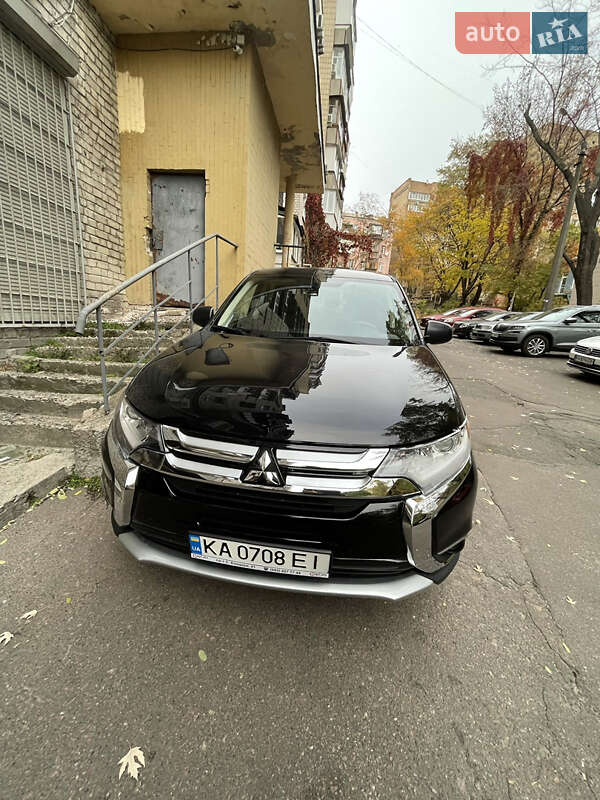 Mitsubishi Outlander 2018