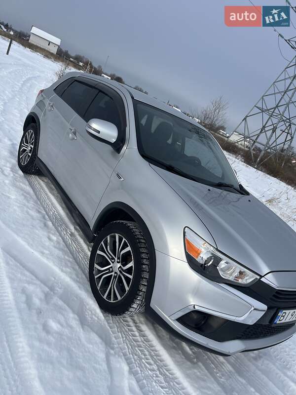 Mitsubishi Outlander 2018