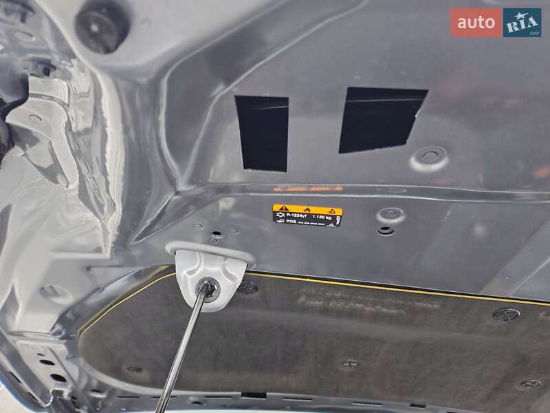 Внедорожник / Кроссовер Mitsubishi Outlander 2023 в Днепре