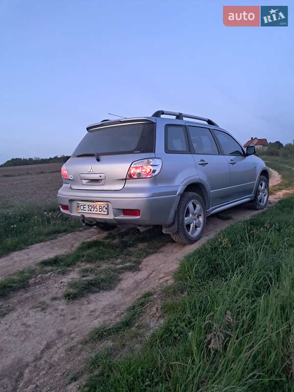 Внедорожник / Кроссовер Mitsubishi Outlander 2008 в Глыбокой