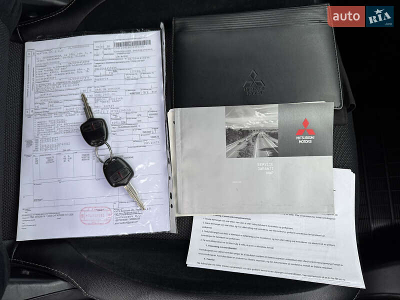 Внедорожник / Кроссовер Mitsubishi Outlander 2010 в Полтаве